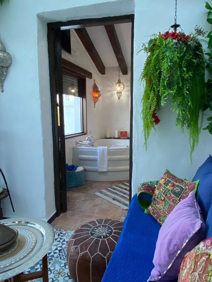 El Escondite De Martina, Aticos Romanticos Setenil De Las Bodegas Bagian luar foto