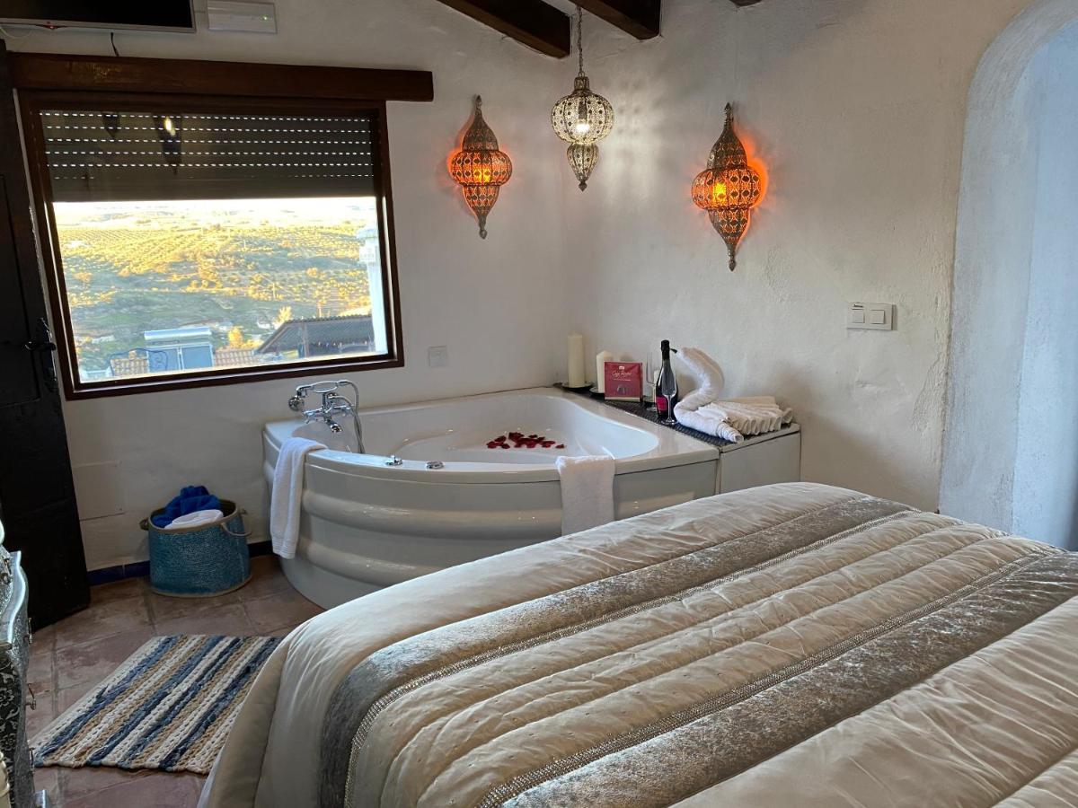 El Escondite De Martina, Aticos Romanticos Setenil De Las Bodegas Bagian luar foto