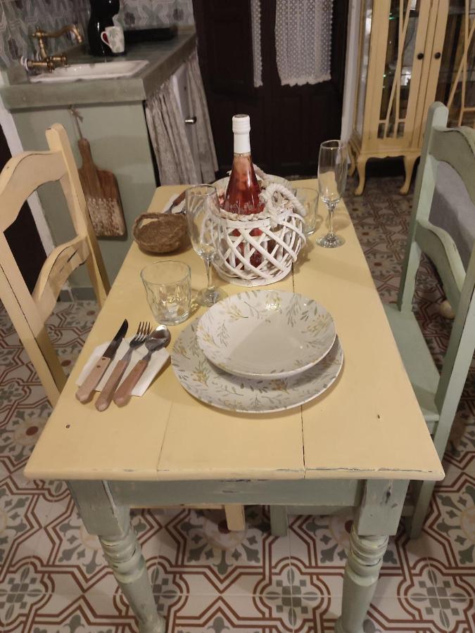El Escondite De Martina, Aticos Romanticos Setenil De Las Bodegas Bagian luar foto